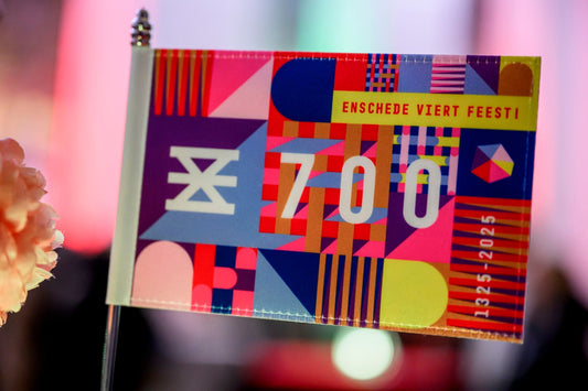 700 jaar Enschede vieren met een origineel stukje textiel